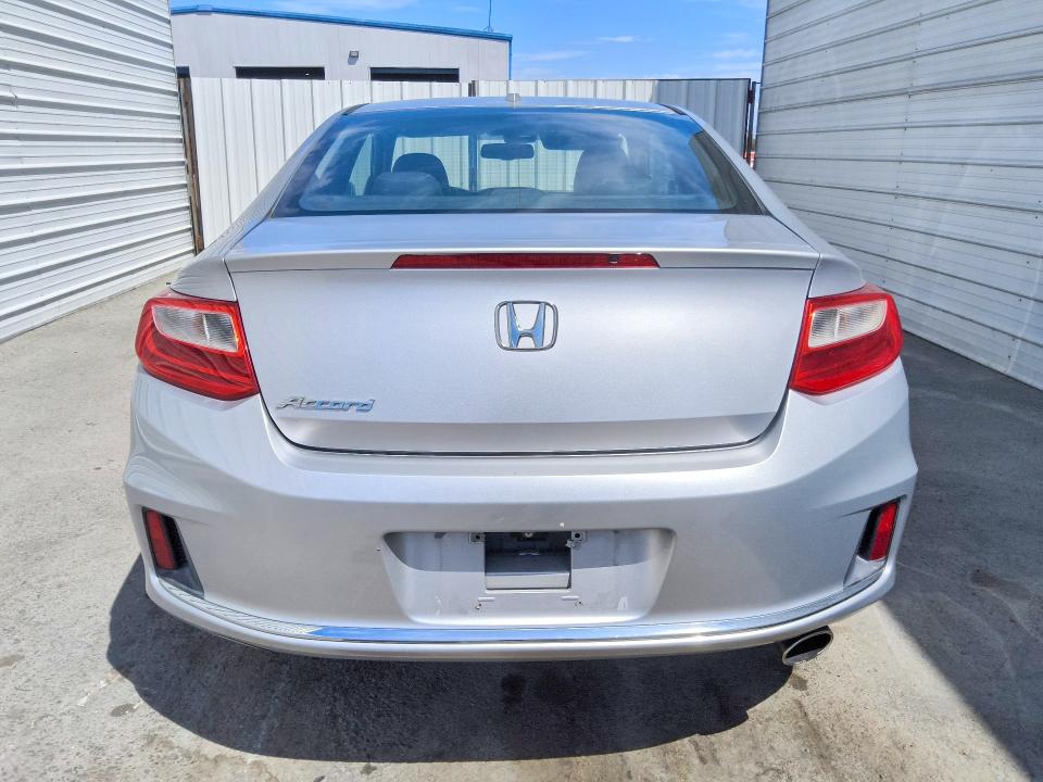 Photo 6 from auction – 2015 HONDA ACCORD with VIN 1HGCT1B85FA009388