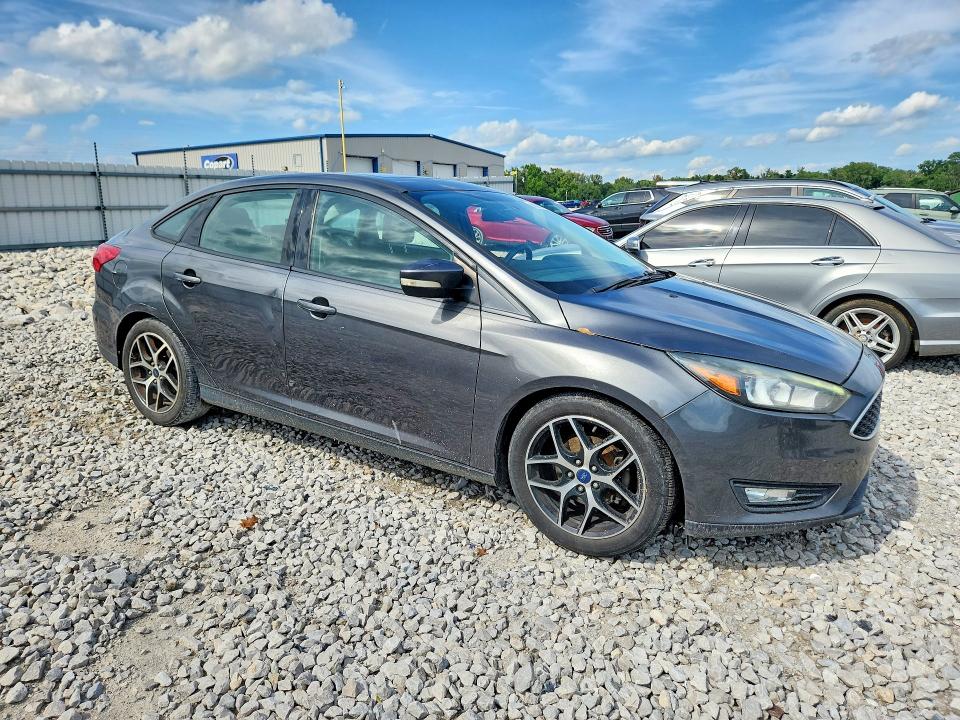 Photo 4 from auction – 2017 FORD FOCUS with VIN 1FADP3H29HL237316