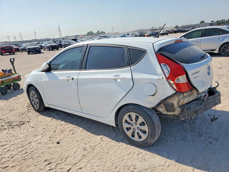 Photo 2 from auction – 2016 HYUNDAI ACCENT with VIN KMHCT5AE8GU272418