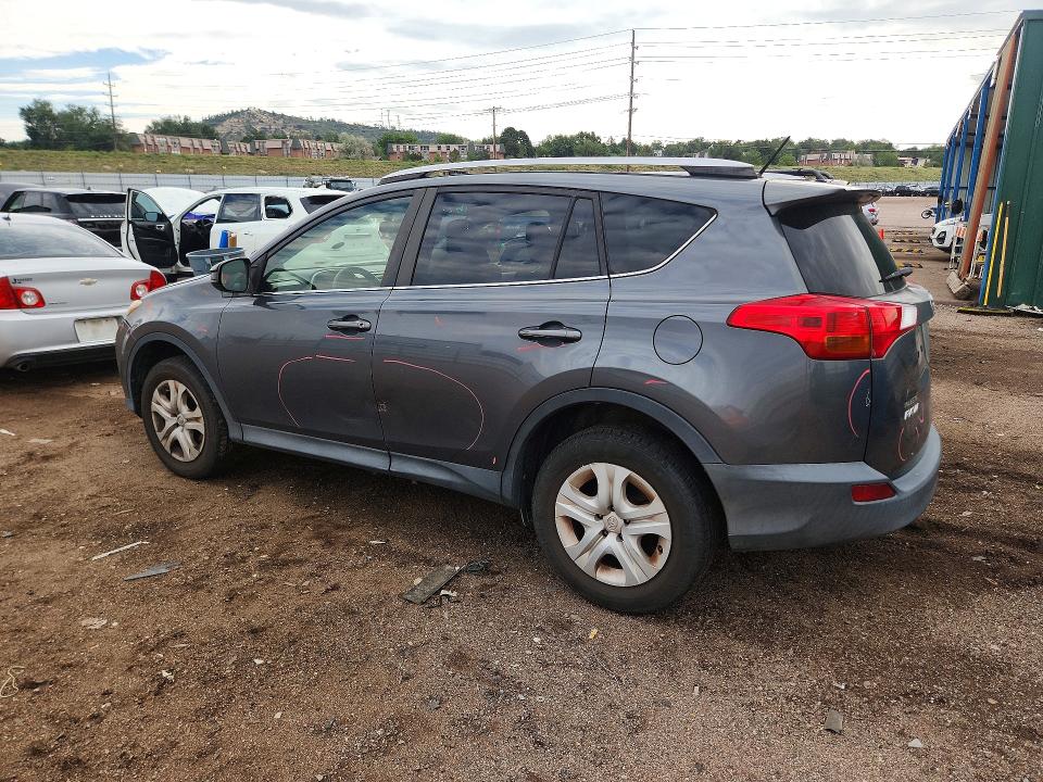 Photo 2 from auction – 2013 TOYOTA RAV4 with VIN JTMBFREV7DD001015