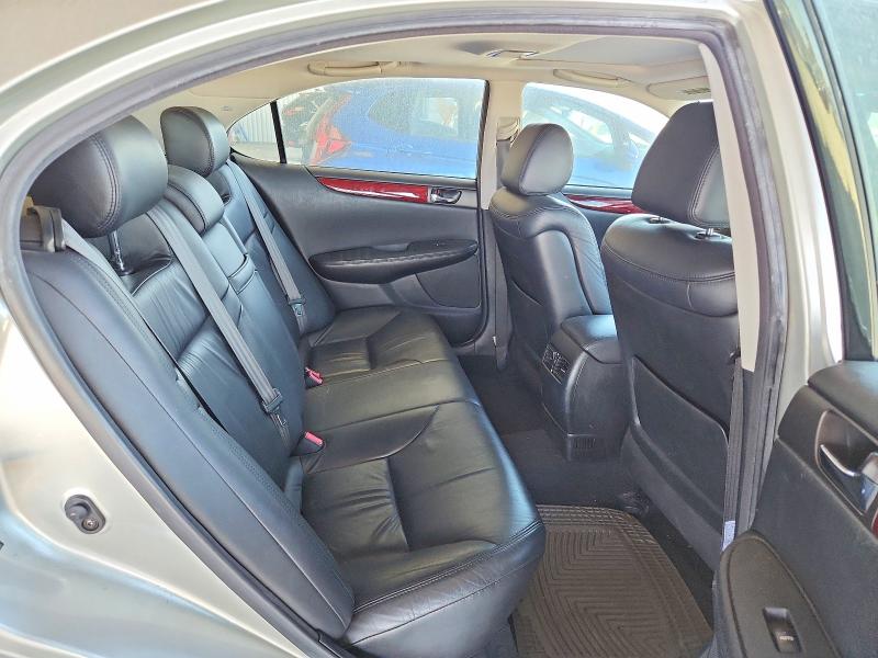 Photo 10 from auction – 2004 LEXUS ES with VIN JTHBA30G045054667