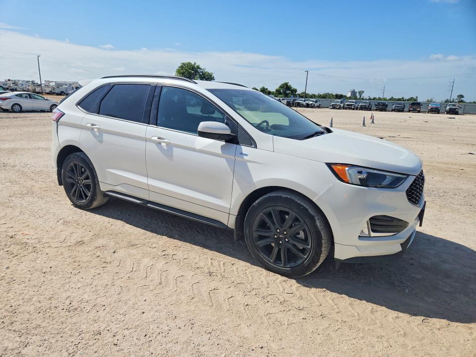 Photo 4 from auction – 2022 FORD EDGE with VIN 2FMPK4J97NBB11899