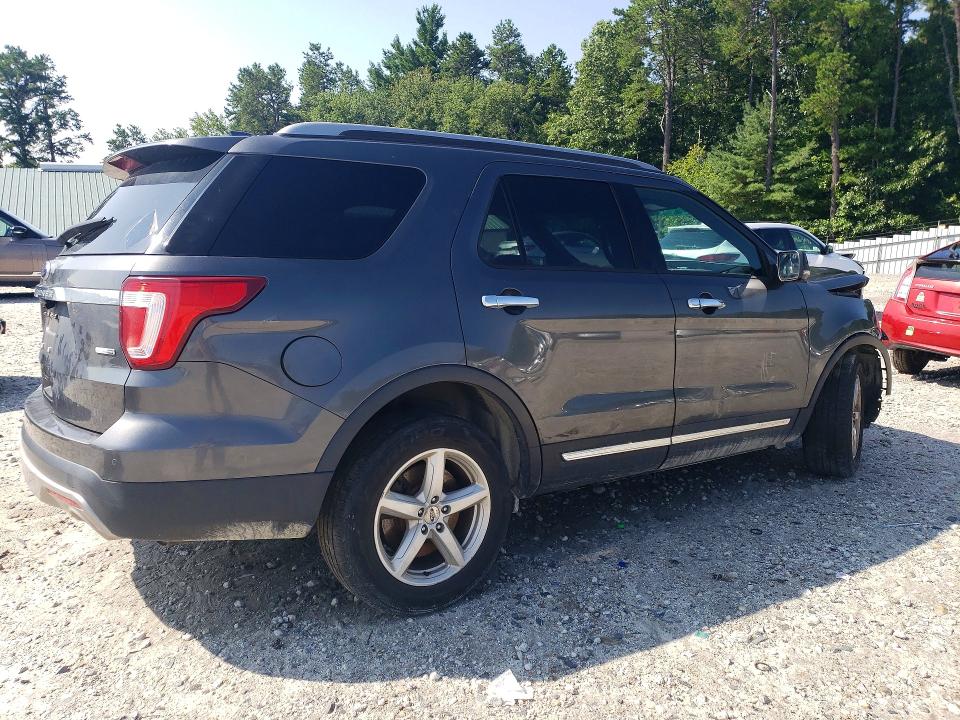 Photo 3 from auction – 2016 FORD EXPLORER with VIN 1FM5K8D8XGGA97834