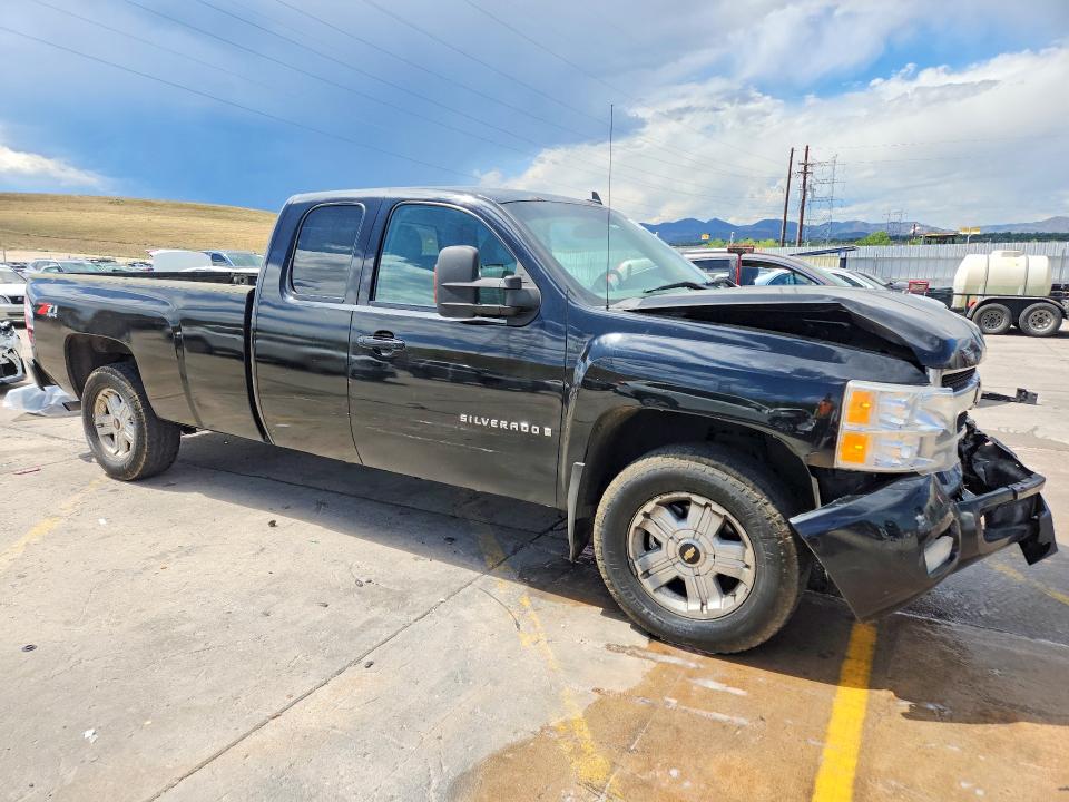 Photo 4 from auction – 2009 CHEVROLET SILVERADO with VIN 1GCEK390X9E146474