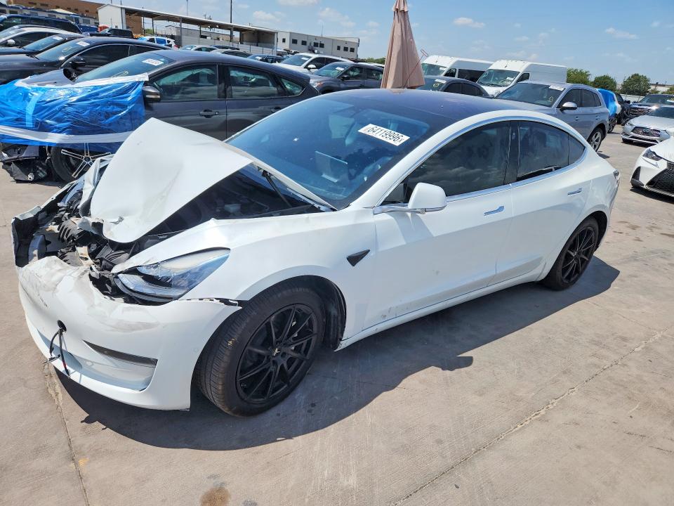 TESLA MDL Y 4D STD 2018 with VIN 5YJ3E1EA5JF040096 - Photo from auction