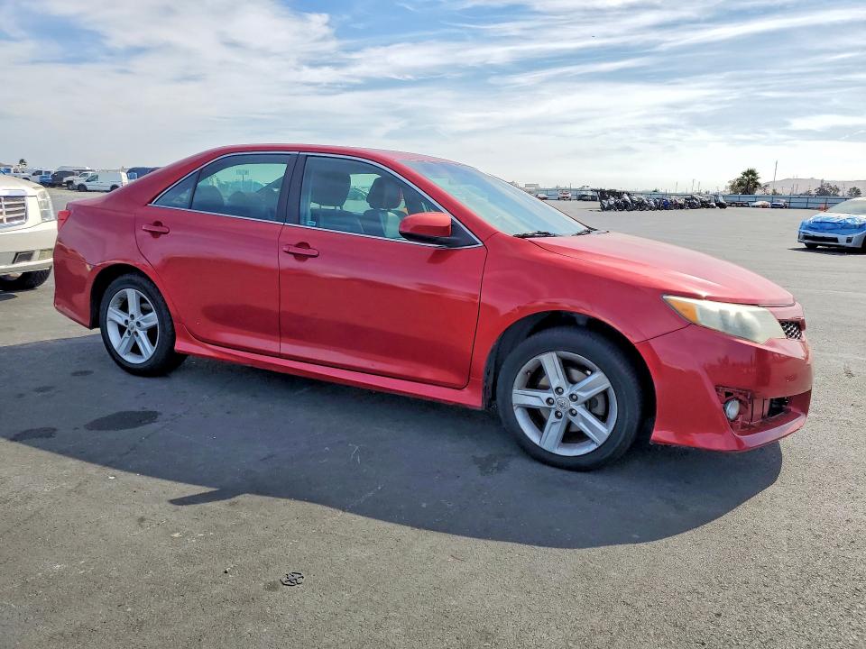 Photo 4 from auction – 2012 TOYOTA CAMRY with VIN 4T1BF1FK1CU541640