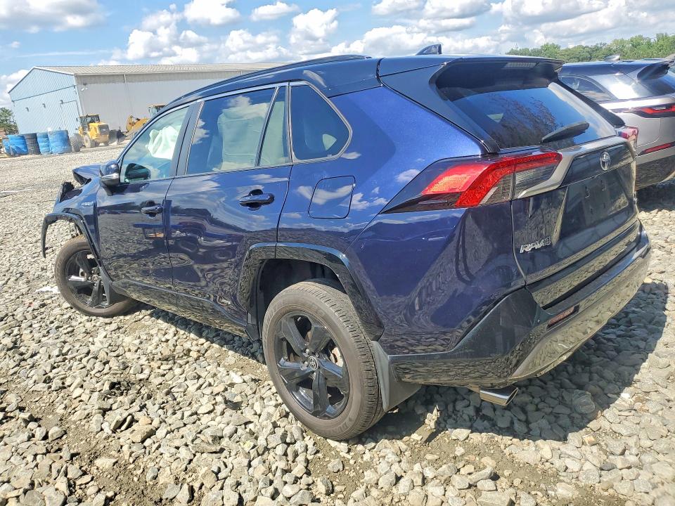 Photo 2 from auction – 2021 TOYOTA RAV4 with VIN 2T3E6RFV5MW027658