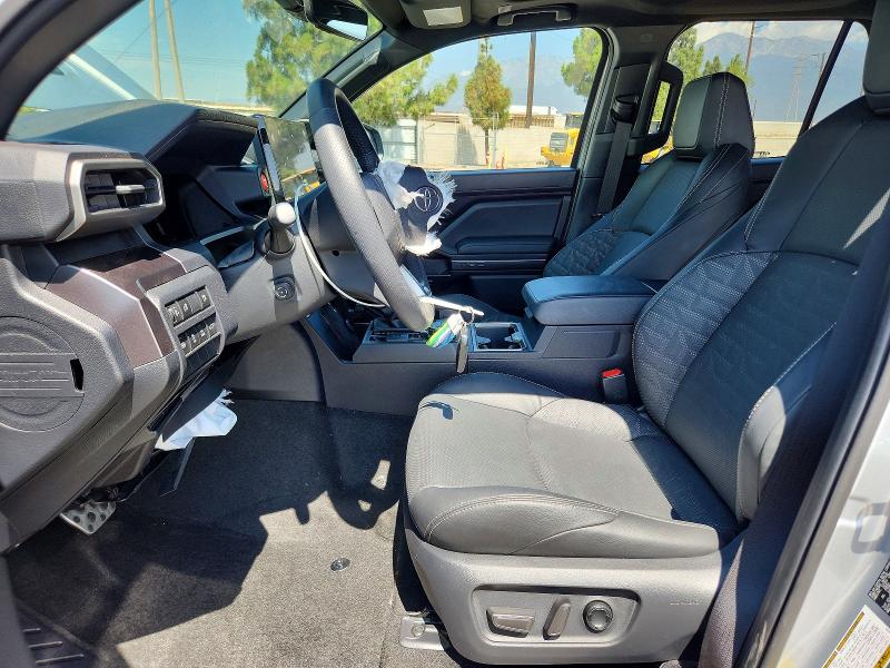 Фото 7 с аукциона – 2025 TOYOTA 4RUNNER с VIN JTEVA5BR8S5058063