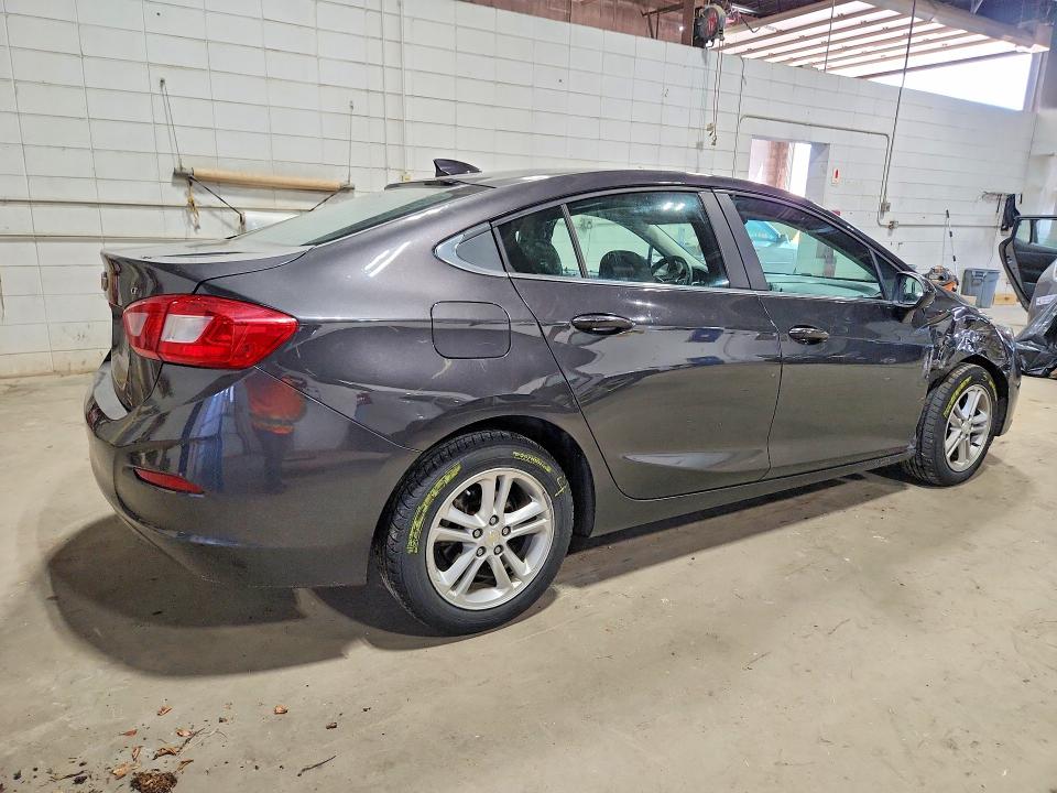 Снимка 3 от търг – 2017 CHEVROLET CRUZE с VIN 1G1BE5SM0H7232679