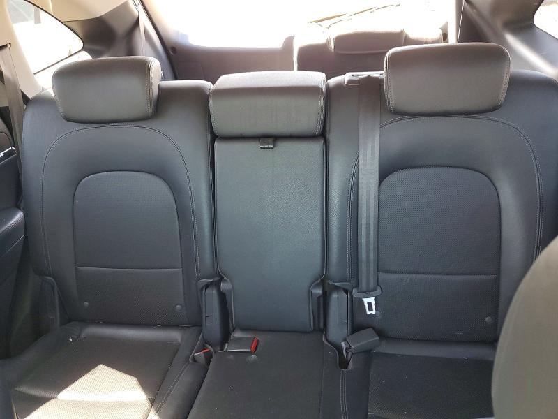Photo 10 from auction – 2010 HYUNDAI VERACRUZ with VIN KM8NUDCC7AU127793