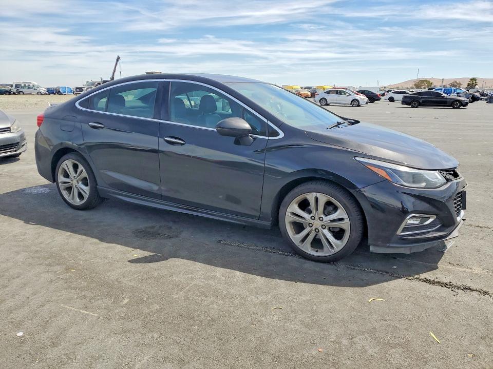 Photo 4 from auction – 2017 CHEVROLET CRUZE with VIN 1G1BF5SM3H7185922