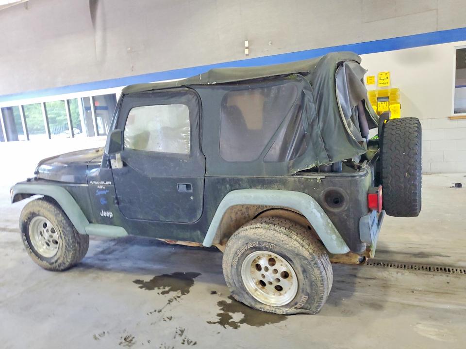 Photo 2 from auction – 1998 JEEP WRANGLER / TJ with VIN 1J4FY19S7WP774883