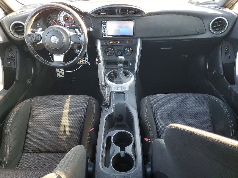 Photo 8 from auction – 2017 TOYOTA 86 with VIN JF1ZNAA15H8709337