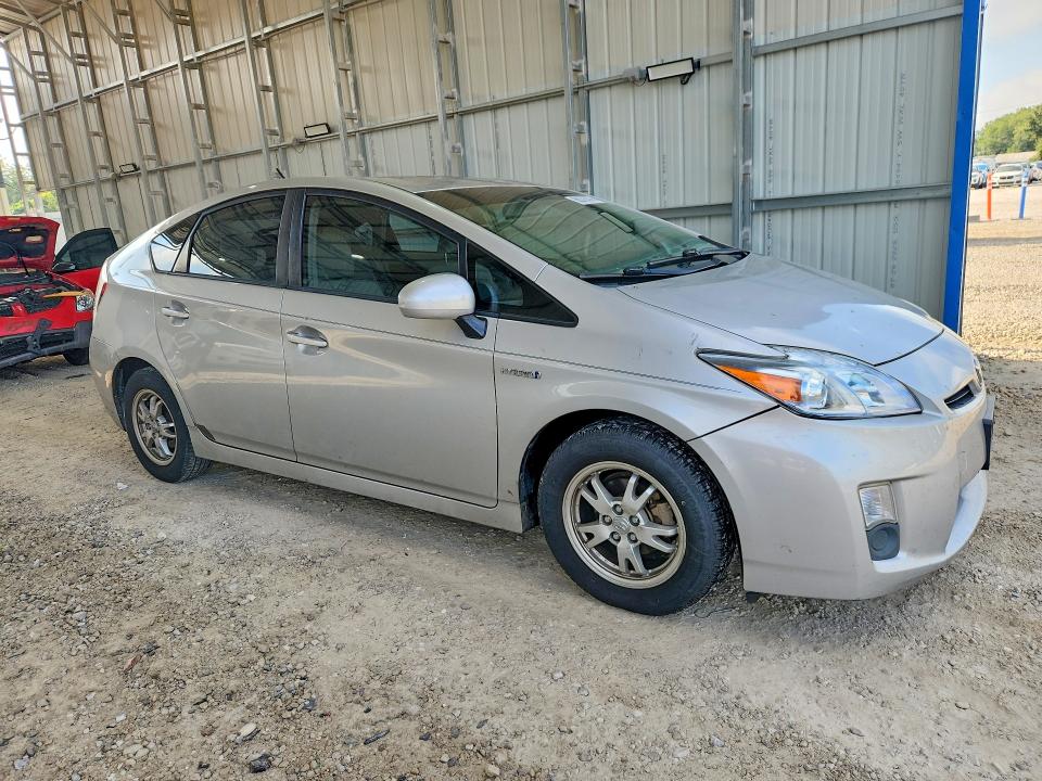 Photo 4 from auction – 2011 TOYOTA PRIUS with VIN JTDKN3DU0B1419326