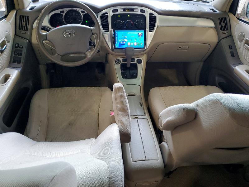 Photo 8 from auction – 2005 TOYOTA HIGHLANDER with VIN JTEEP21A650089855