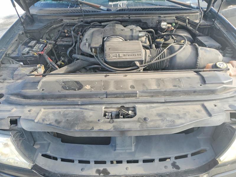 Photo 11 from auction – 2002 LINCOLN BLACKWOOD with VIN 5LTEW05A22KJ02300
