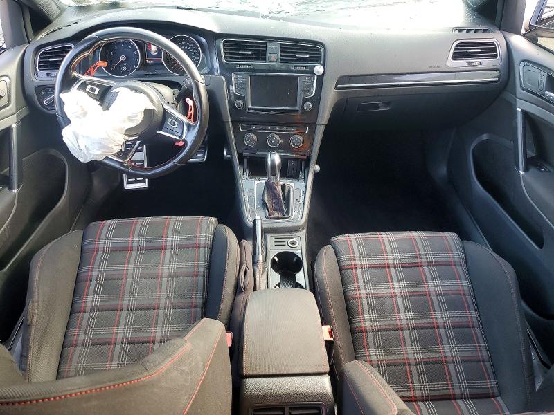 Photo 8 from auction – 2017 VOLKSWAGEN GTI with VIN 3VW4T7AU9HM045642