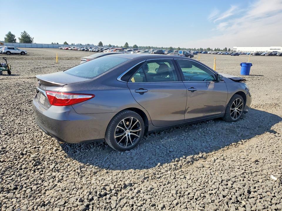 Photo 3 from auction – 2015 TOYOTA CAMRY with VIN 4T1BF1FK3FU943129