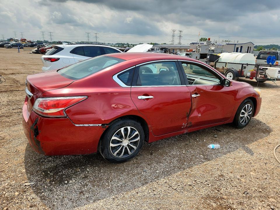Photo 3 from auction – 2015 NISSAN ALTIMA with VIN 1N4AL3AP0FC119012