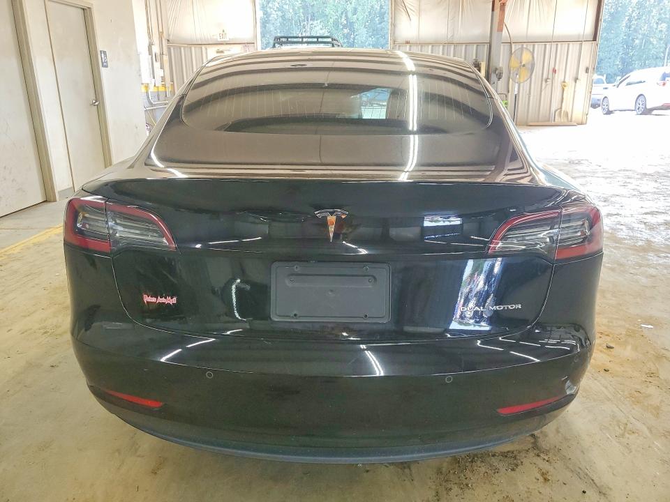 Foto 6 de la subasta – 2019 TESLA MODEL 3 con VIN 5YJ3E1EB3KF391518