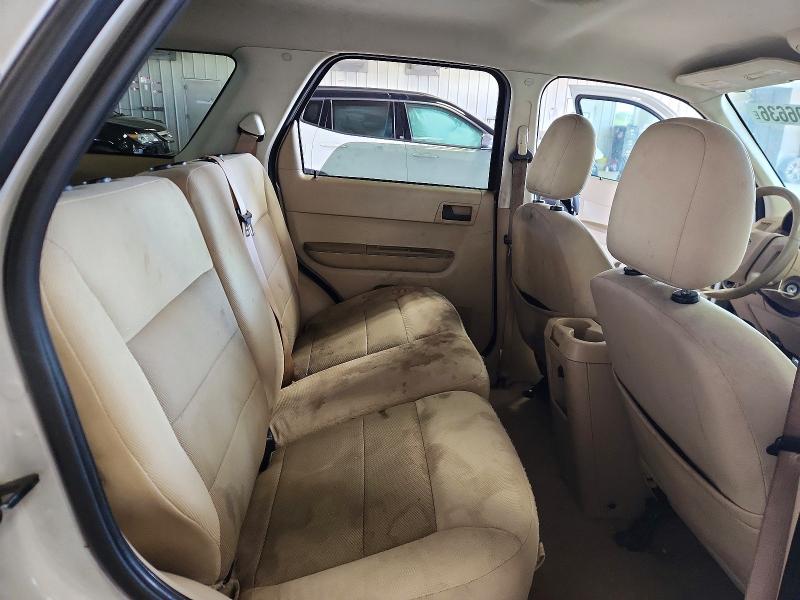 Zdjęcie 11 z aukcji – 2008 FORD ESCAPE z VIN 1FMCU93168KD55423
