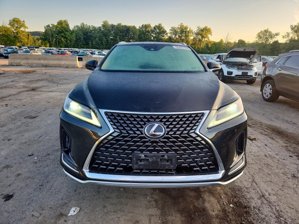 Photo 5 from auction – 2021 LEXUS RX with VIN JTJHZKFA4M2028301