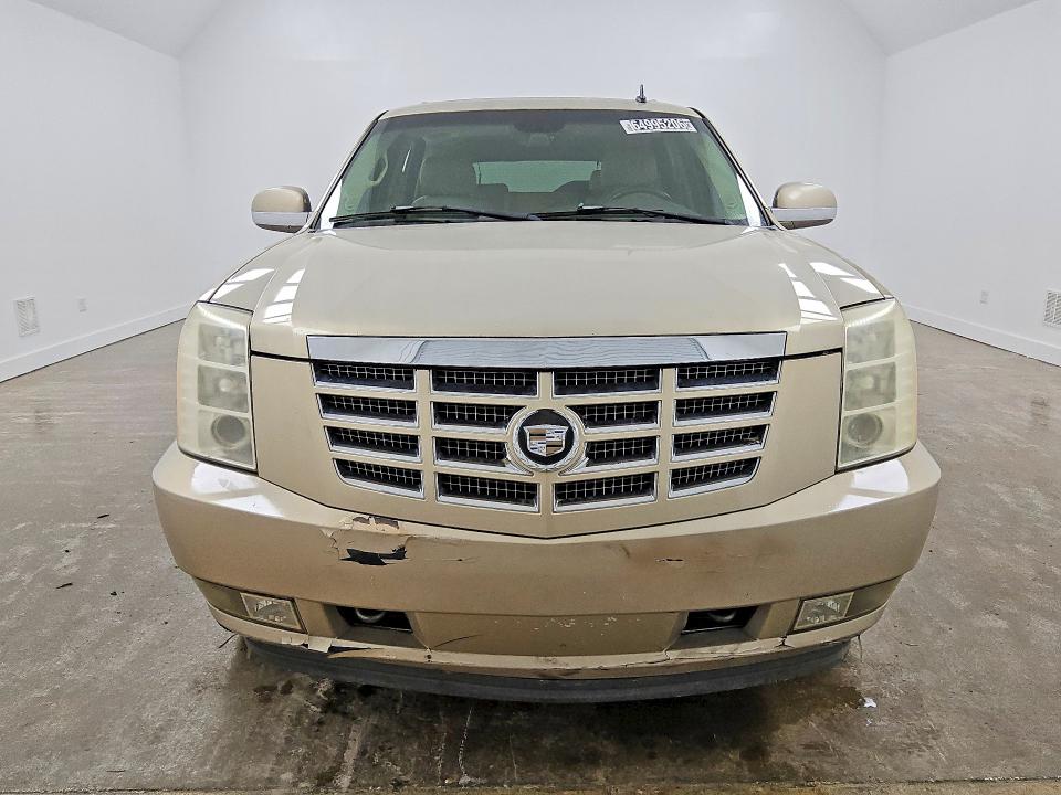 Photo 5 from auction – 2007 CADILLAC ESCALADE with VIN 1GYFK63867R263361