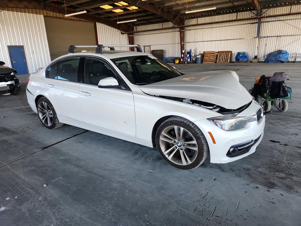 Photo 4 from auction – 2016 BMW 328 with VIN WBA8E9C53GK647939