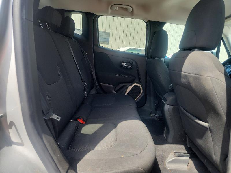Photo 11 from auction – 2017 JEEP RENEGADE with VIN ZACCJABB0HPF76711