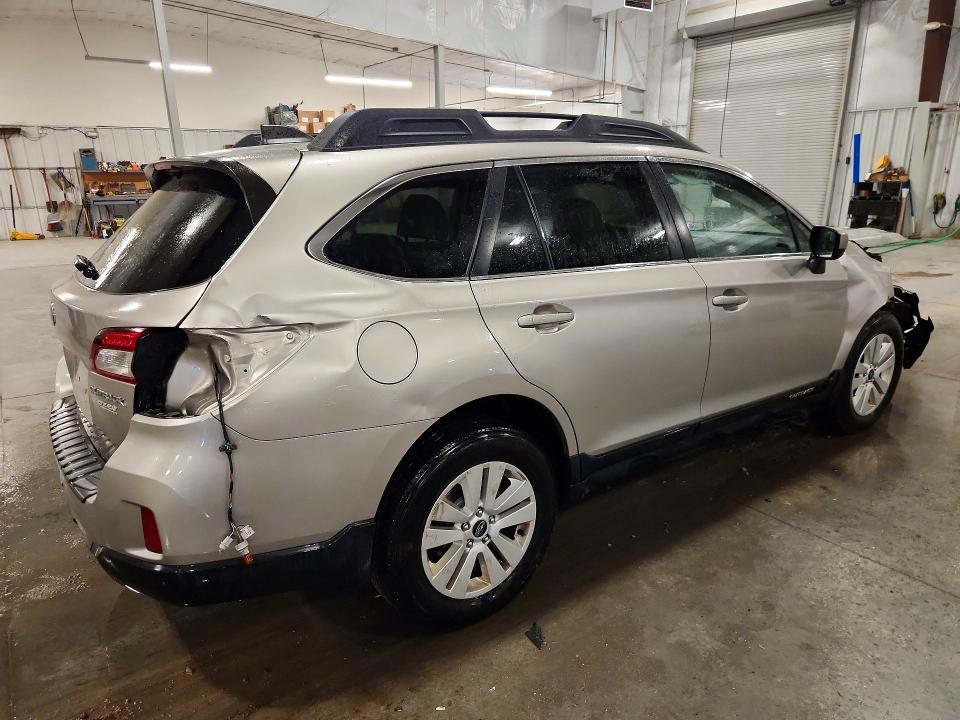 Photo 3 from auction – 2017 SUBARU OUTBACK with VIN 4S4BSACC5H3317034