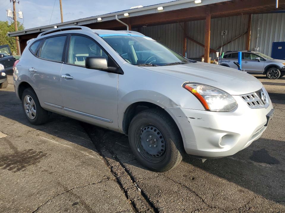 Photo 4 from auction – 2015 NISSAN ROGUE SELECT with VIN JN8AS5MV8FW751861