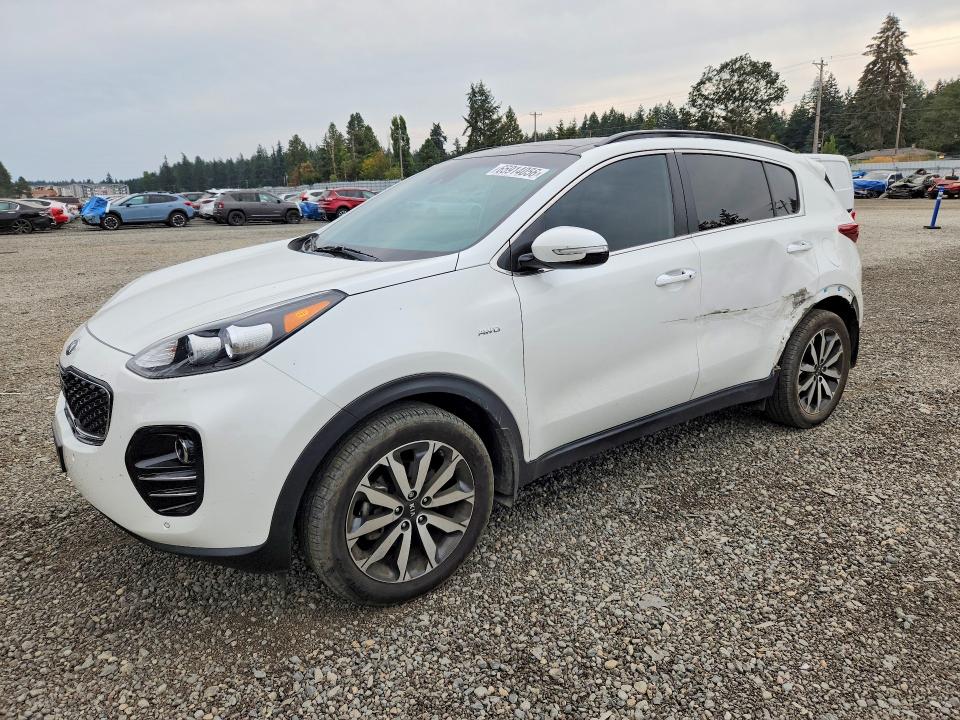 KIA SPORTAGE 2018 with VIN KNDPNCAC2J7328748 - Photo from auction