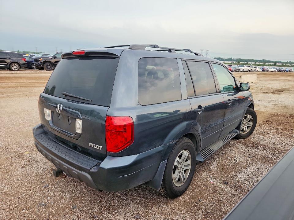 Foto 3 de la subasta – 2005 HONDA PILOT con VIN 2HKYF18795H522824