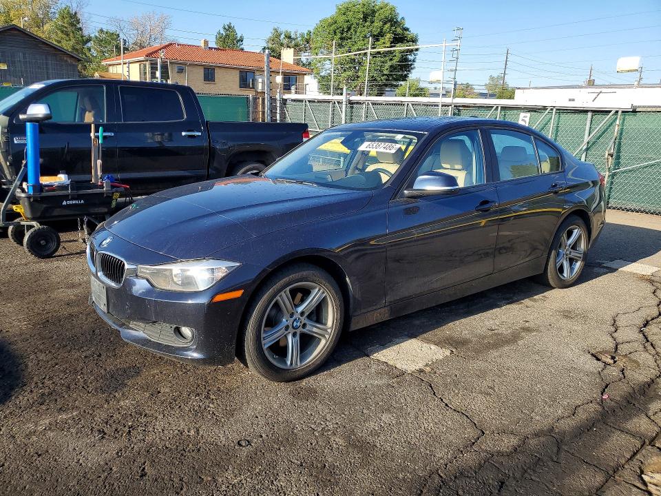 BMW 320 2014 with VIN WBA3C3C54EP662835 - Photo from auction