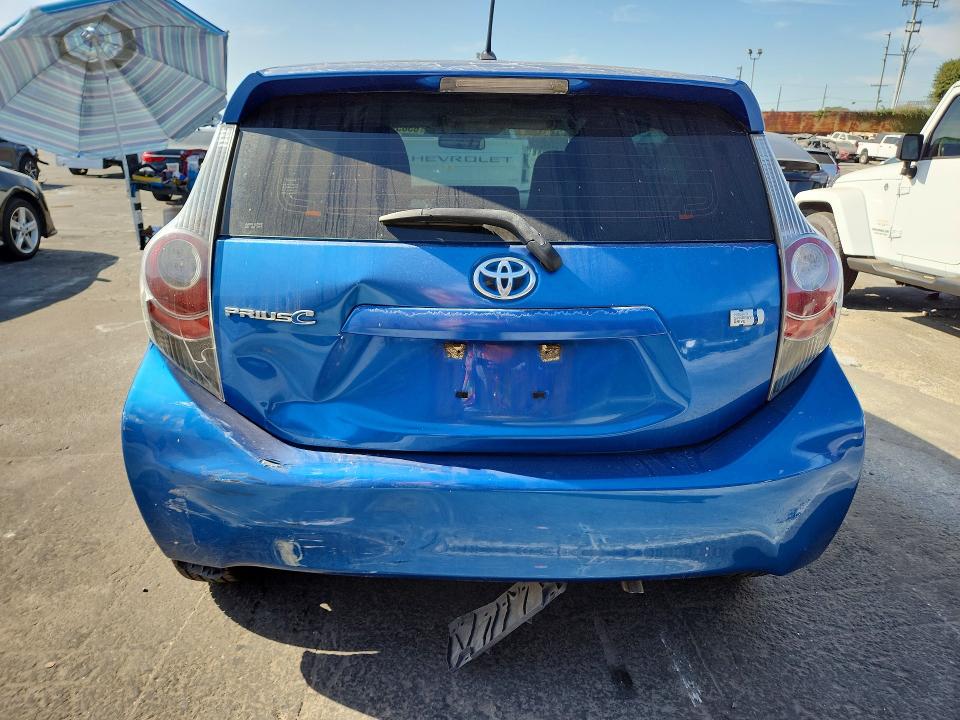 Photo 6 from auction – 2013 TOYOTA PRIUS C with VIN JTDKDTB39D1551159