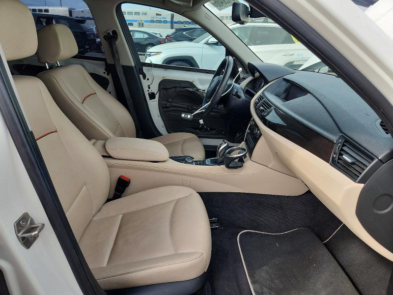 Foto 7 de la subasta – 2013 BMW X1 con VIN WBAVM1C55DVW41237