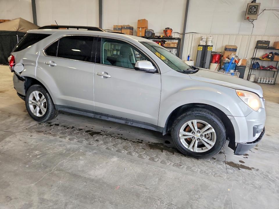 Photo 4 from auction – 2015 CHEVROLET EQUINOX with VIN 2GNALBEK3F6380797