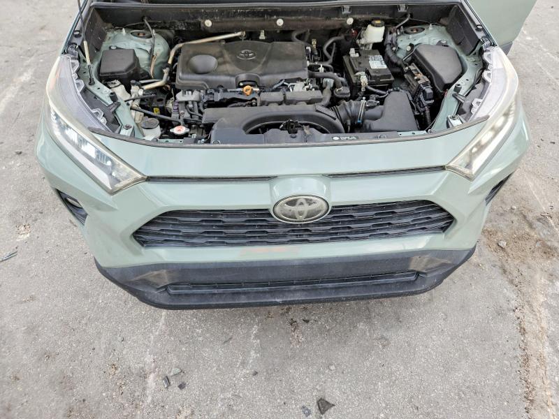 Снимка 12 от търг – 2019 TOYOTA RAV4 с VIN 2T3W1RFV1KC002807