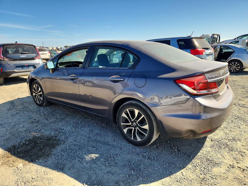 Фото 2 с аукциона – 2015 HONDA CIVIC с VIN 19XFB2F81FE254426