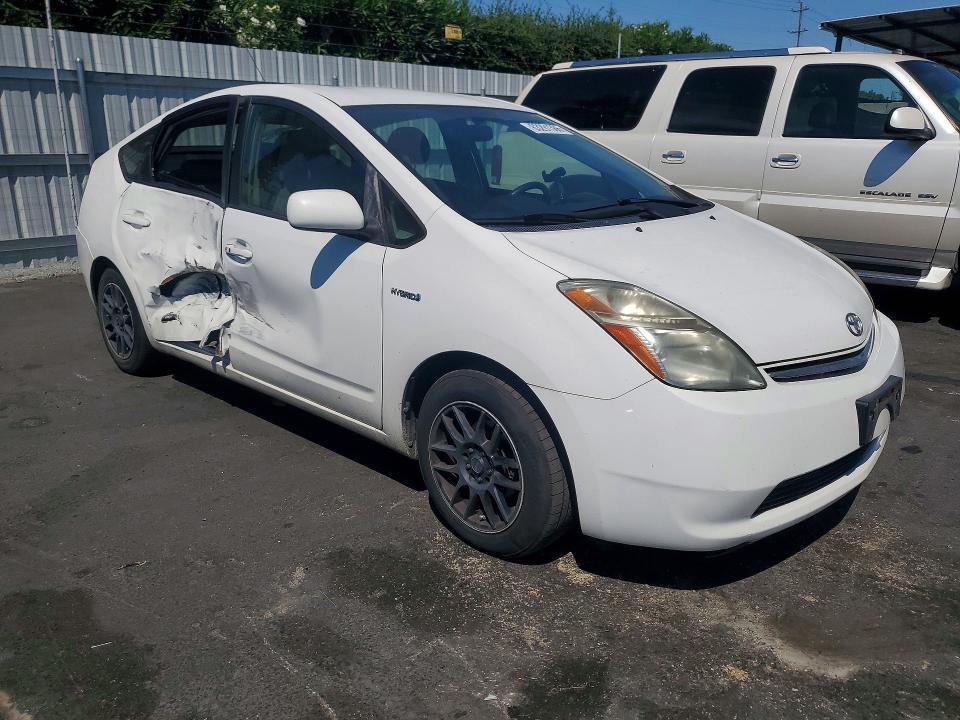 Photo 4 from auction – 2006 TOYOTA PRIUS with VIN JTDKB20U863128396
