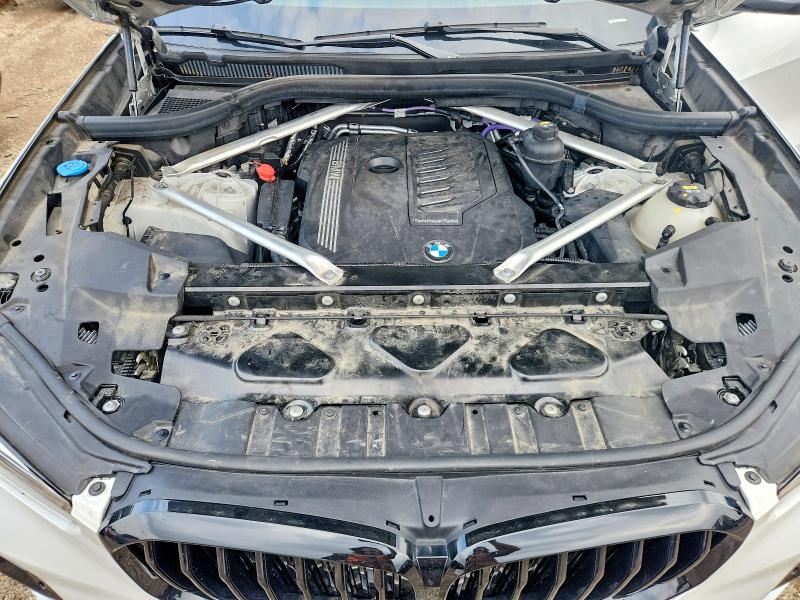 Photo 11 from auction – 2022 BMW X5 with VIN 5UXCR6C03N9M04719