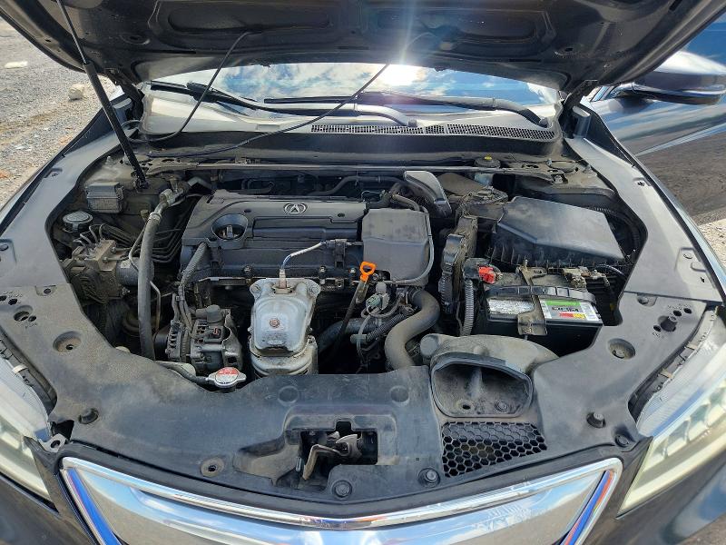 Photo 11 from auction – 2015 ACURA TLX with VIN 19UUB1F58FA013894