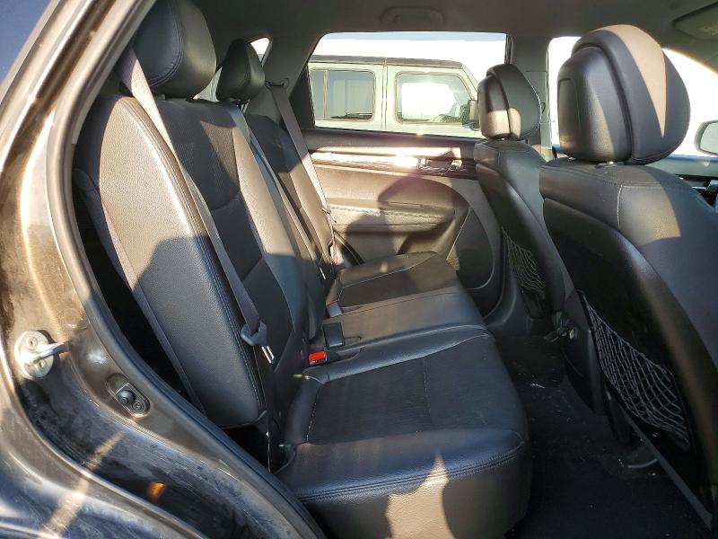 Photo 11 from auction – 2012 KIA SORENTO with VIN 5XYKUCA66CG220596