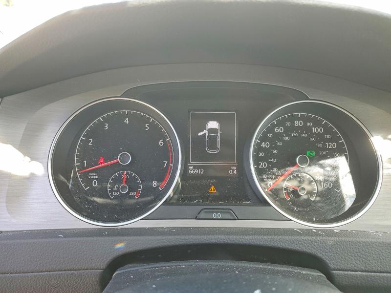 Photo 9 from auction – 2017 VOLKSWAGEN GOLF with VIN 3VW217AUXHM006829