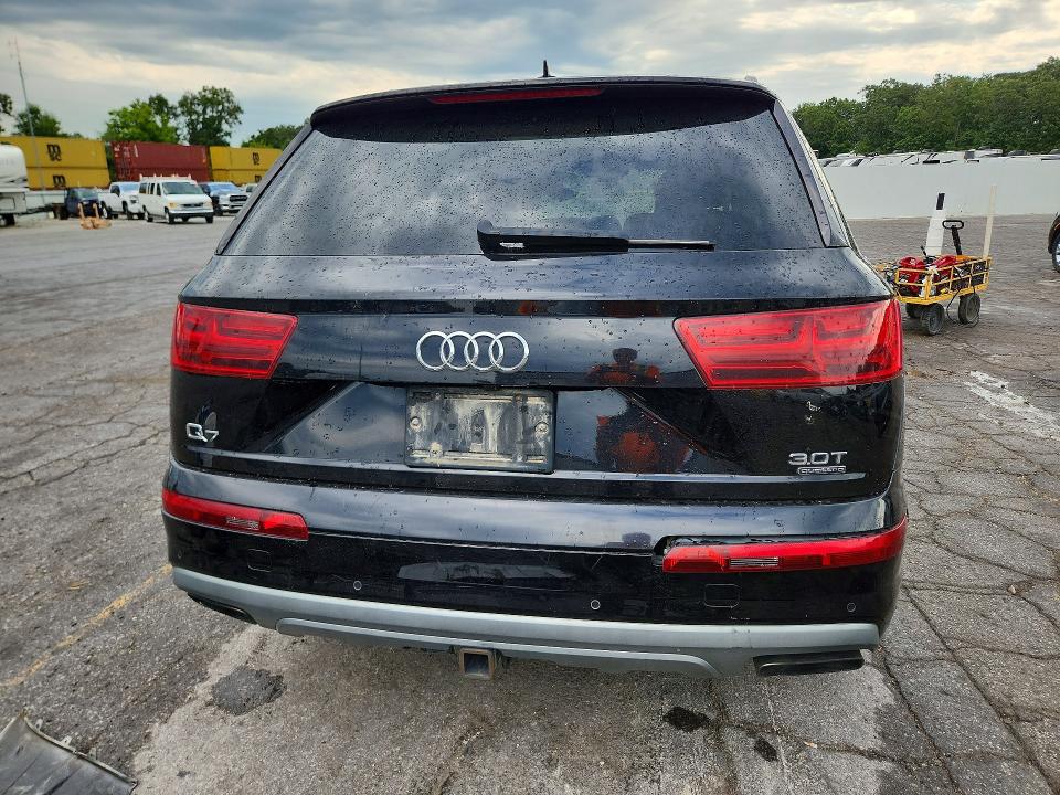 Photo 6 from auction – 2017 AUDI Q7 with VIN WA1VAAF74HD003740