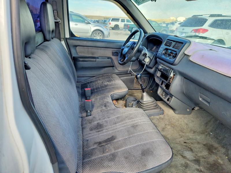 Photo 10 from auction – 2001 NISSAN FRONTIER with VIN 1N6DD21S51C363585