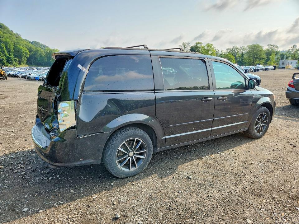 Photo 3 from auction – 2015 DODGE GRAND CARAVAN with VIN 2C4RDGEG7FR549946