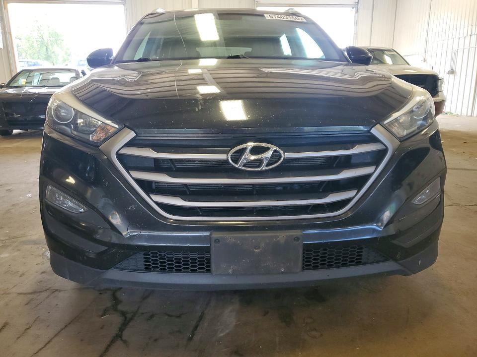 Photo 5 from auction – 2016 HYUNDAI TUCSON with VIN KM8J3CA43GU146843