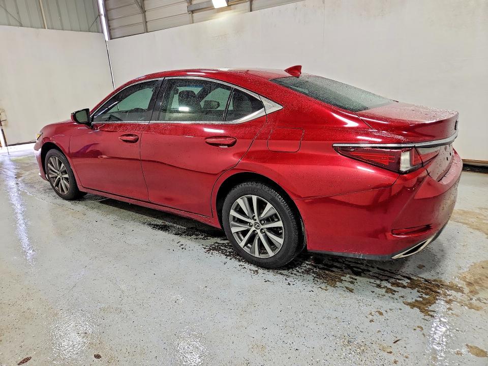 Photo 2 from auction – 2019 LEXUS ES with VIN 58ABZ1B18KU013900