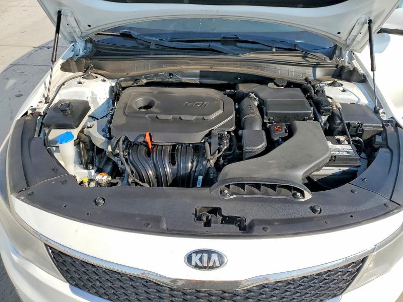 Photo 11 from auction – 2016 KIA OPTIMA with VIN 5XXGT4L31GG059652